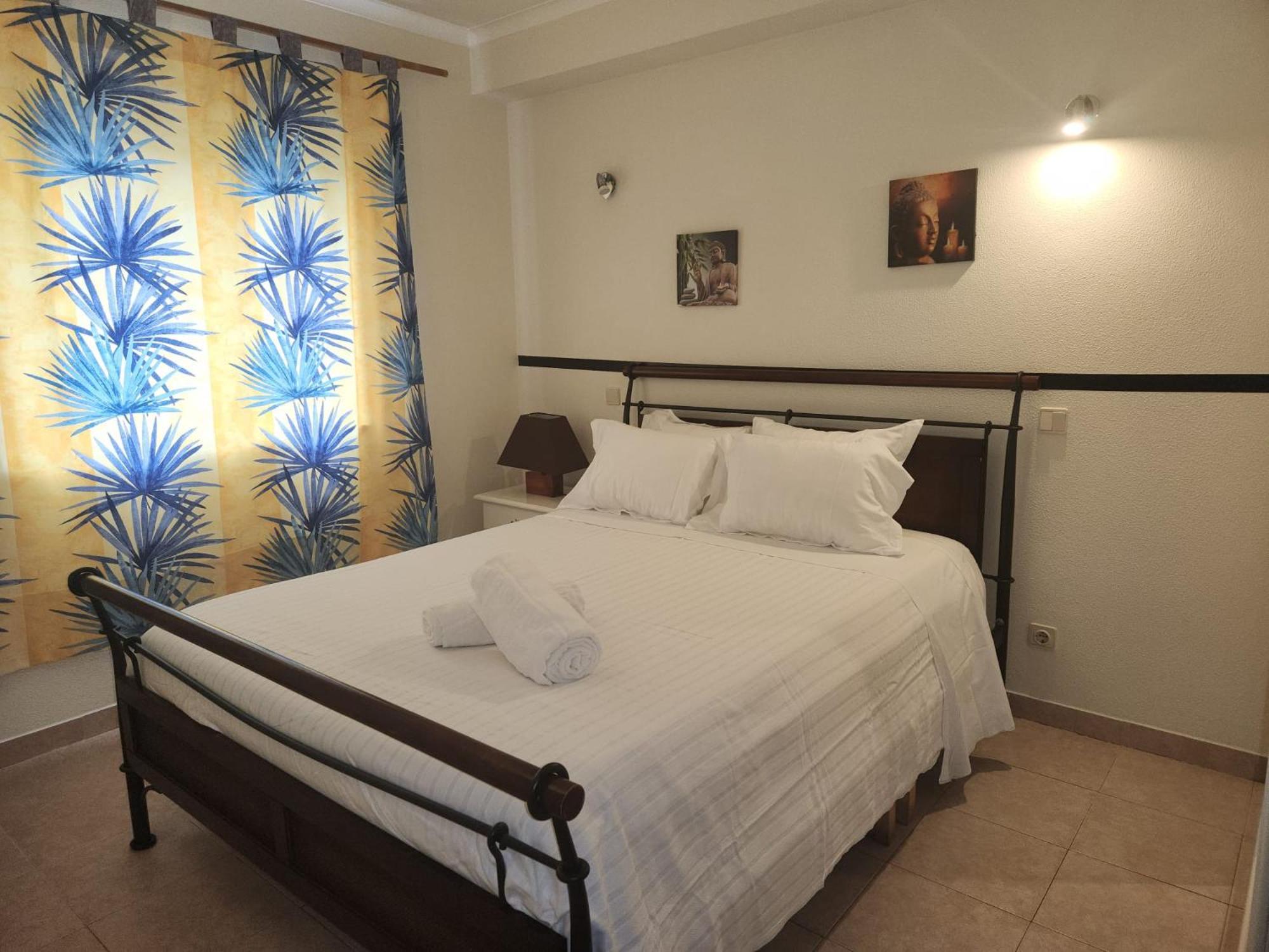 Sunny House Hostel ลากอส ภายนอก รูปภาพ